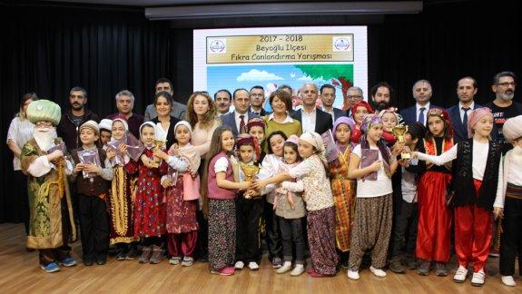 Nasreddin Hocayı Anma Günleri kapsamında düzenlenen "Fıkra Canlandırma Yarışması" Beyoğlu Gençlik Merkezinde yapıldı.