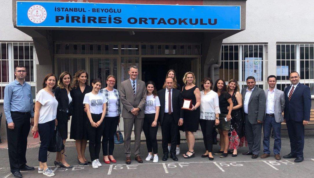 İlçe Milli Eğitim Müdürümüz Sayın Cemil Sarıcı Pirireis Ortaokulu Kütüphane Açılış törenine Katıldı