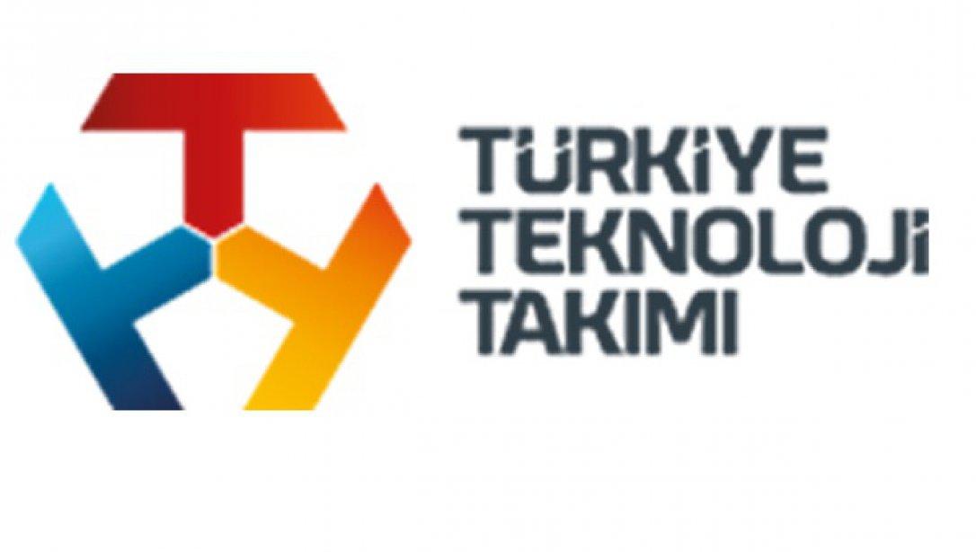 TEKNOFEST İstanbul Bilgilendirme Toplantısı Beyoğlu Anadolu Lisesi' nde Yapıldı