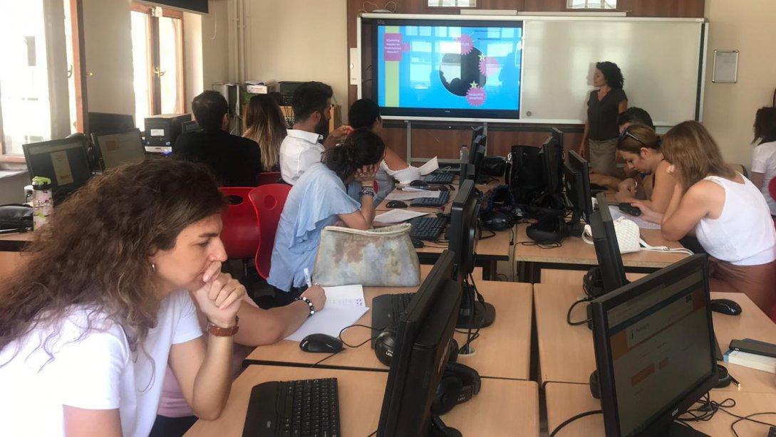 E-Twinning Proje Yazma Eğitimi Beyoğlu Anadolu Lisesinde Gerçekleştirildi