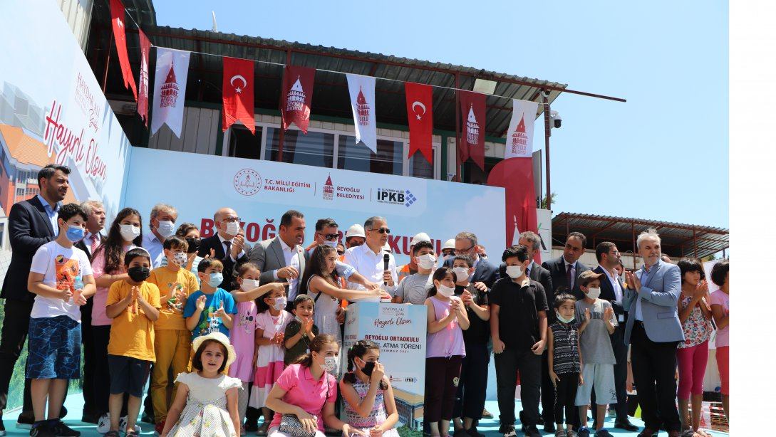 Beyoğlu Ortaokulu Temel Atma Töreni