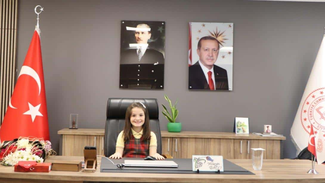 Muallim Cevdet lkokulu öğrencilerimiz, 23Nisan Ulusal Egemenlik ve Çocuk Bayramı dolayısıyla Beyoğlu İlçe Milli Eğitim Müdürlüğü'nü ziyaret ettiler.