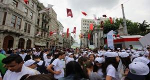 Galatasaray Meydanı Dünya Çevre Günü Kutlandı