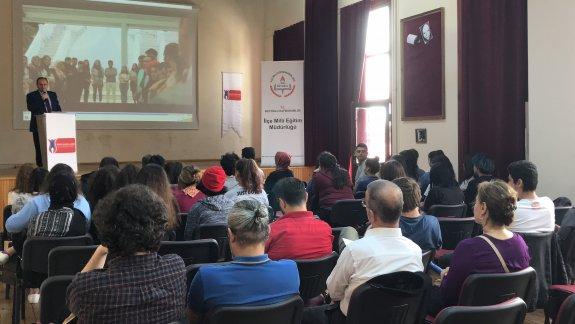 "Gençler ile El Ele Bağımsız Geleceğe isimli projemizin ilk etkinliği olan Proje Tanıtım ve Farkındalık Konferansı 16 Mayıs 2018de Katip Mustafa Çelebi Mesleki ve Teknik Anadolu Lisesinde gerçekleşti. 