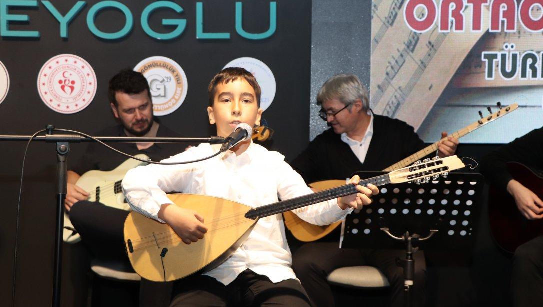 Ortaokullar Arası Türk Halk Müziği Yarışması Yapıldı