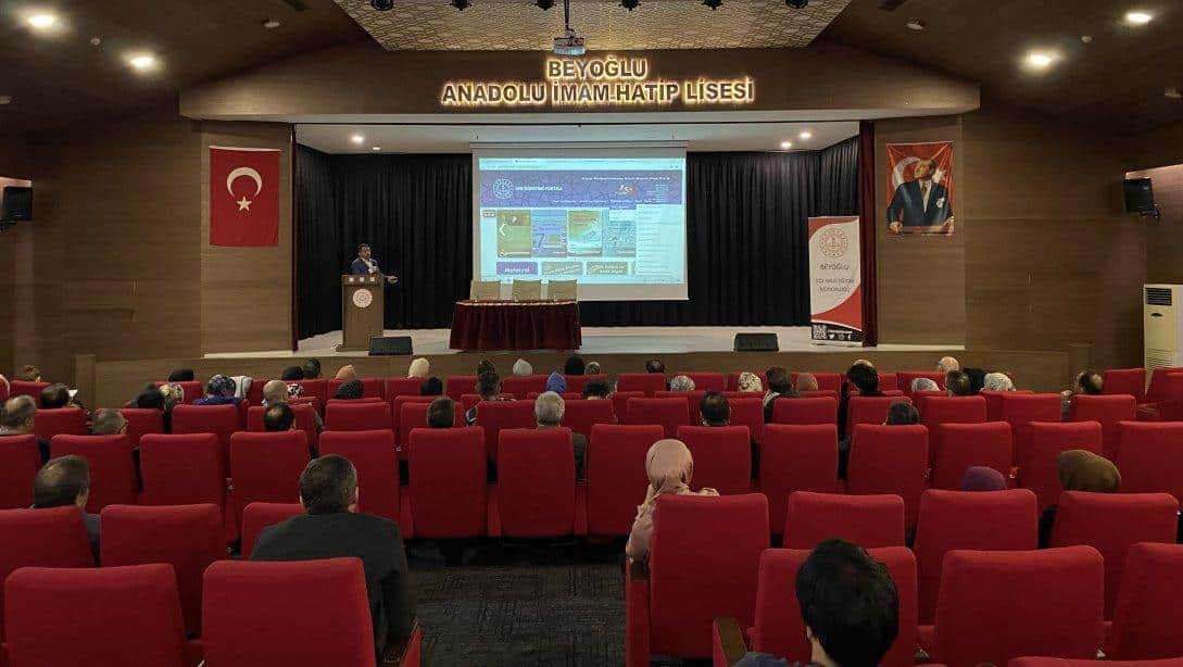 Din Öğretimi Şubesi Beyoğlu Okul Zümre Başkanları Toplantısı