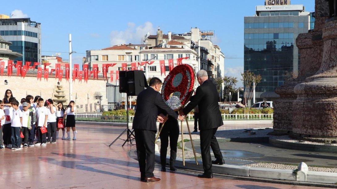 İlköğretim Haftası Çelenk Sunma Töreni